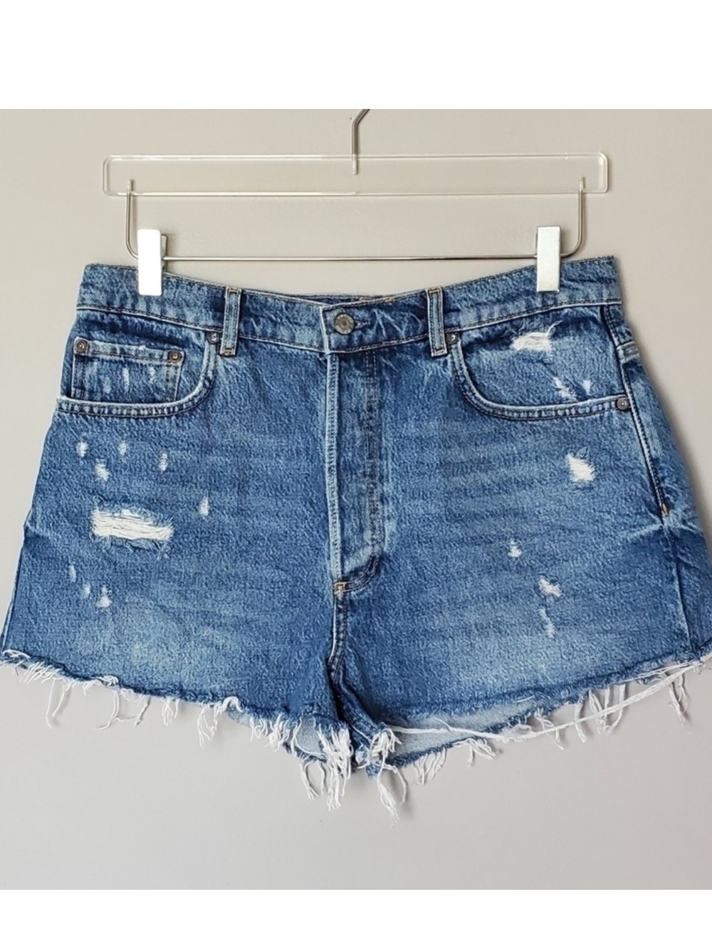 Boyish Cody Distressed Cutoff Shorts in Accatone Size 30